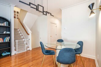 47 Park Pl Cir in West Hartford, CT - Building Photo - Building Photo