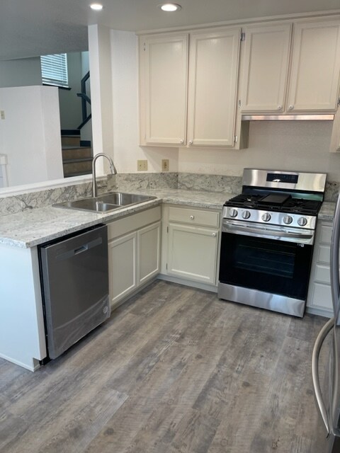 8310 Bramble Bush Cir in Sacramento, CA - Building Photo - Building Photo