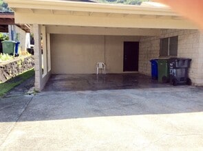 3019 Kahaloa Dr in Honolulu, HI - Building Photo - Building Photo