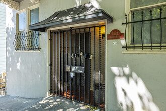 1653 Grant Ave in San Francisco, CA - Building Photo - Building Photo