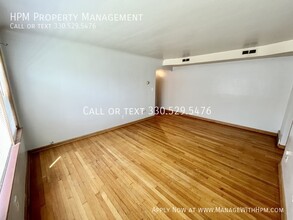 13725 Lakewood Heights Blvd, Unit 10 in Cleveland, OH - Building Photo - Building Photo