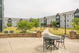 Enclave at Brockport in Brockport, NY - Foto de edificio - Building Photo