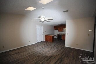 5400 US-90 in Pace, FL - Building Photo - Building Photo