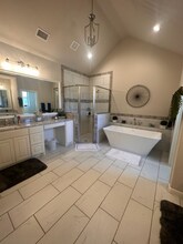 3609 Upper Lake Cir in Granbury, TX - Building Photo - Building Photo