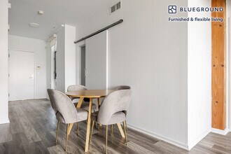 4133 Redwood Ave in Los Angeles, CA - Building Photo - Building Photo