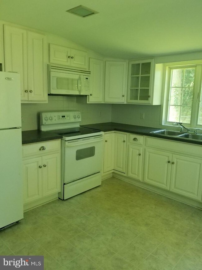 277 E Broadway Rentals in Salem, NJ