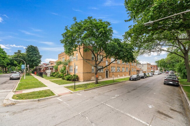 5401-09 W Le Moyne St in Chicago, IL - Building Photo - Building Photo