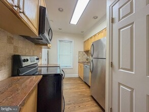 318 11th St SE in Washington, DC - Building Photo - Building Photo