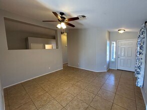 15011 W Redfield Rd in Surprise, AZ - Building Photo - Building Photo