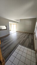 9310 Meadowview Dr in Orland Hills, IL - Building Photo - Building Photo
