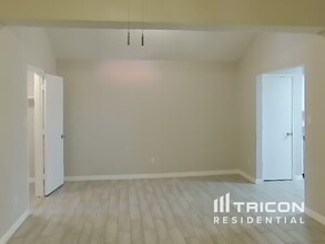 814 Ponselle Dr in Arlington, TX - Building Photo - Building Photo