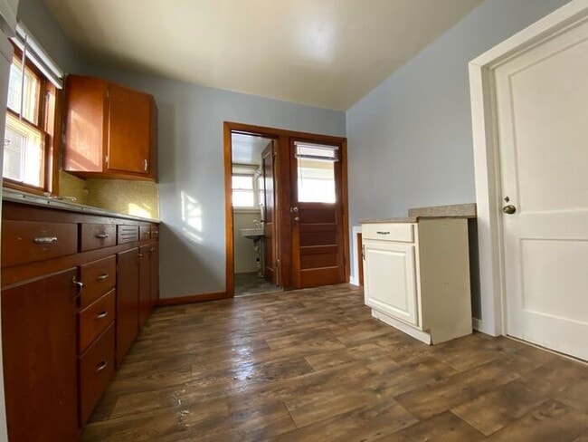 property at 308 Pennsylvania Ave