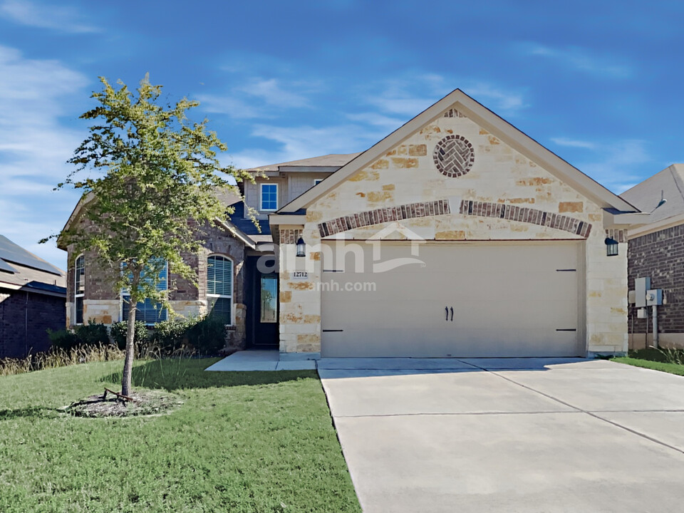 12712 Shoreline Dr in San Antonio, TX - Building Photo