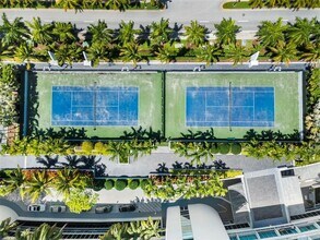 2950 NE 188th St in Aventura, FL - Building Photo - Building Photo