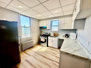 595 67th St in West New York, NJ - Building Photo - Building Photo