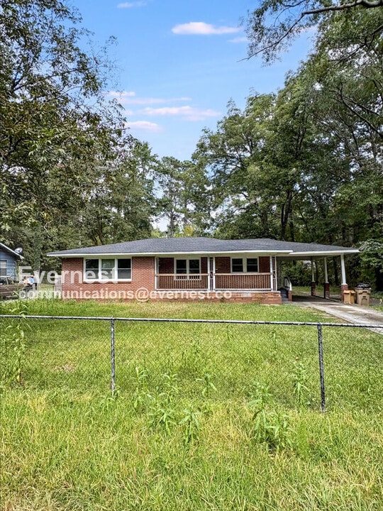 5404 Bryant Blvd in Morrow, GA - Building Photo