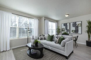 16184 NW Bauman St in Portland, OR - Building Photo