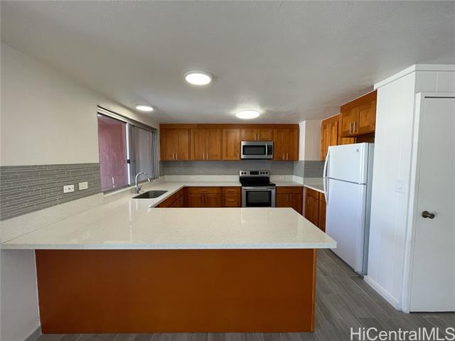 property at 1682 Kalakaua Ave