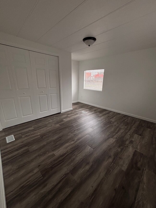 14001 Western Ave in Blue Island, IL - Foto de edificio - Building Photo