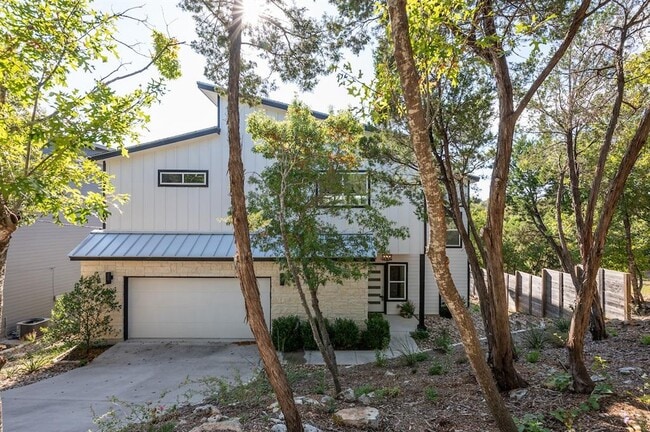 property at 2650 Crazyhorse Pass