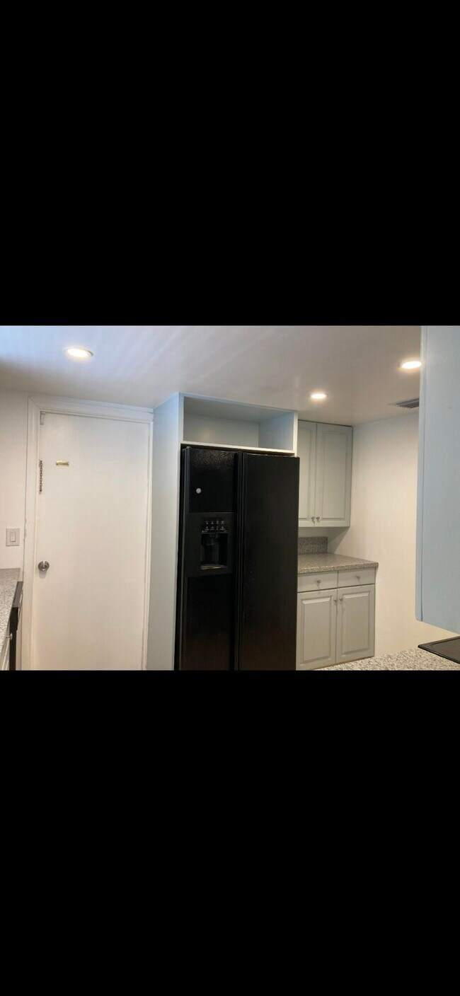 1243 Kinglet Terrace in Wellington, FL - Building Photo - Building Photo