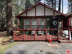 42810 Willow Ave in Big Bear Lake, CA - Building Photo