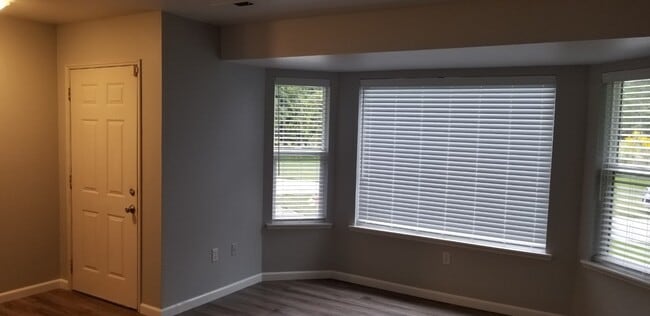 1430 Saddle Club Rd SE in Port Orchard, WA - Building Photo - Building Photo