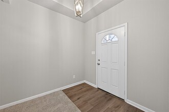 2320 Cedar Pl Dr in Conroe, TX - Building Photo - Building Photo