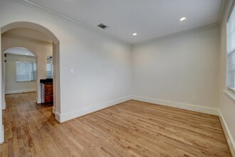 1749 Aden Dr in Houston, TX - Building Photo - Building Photo