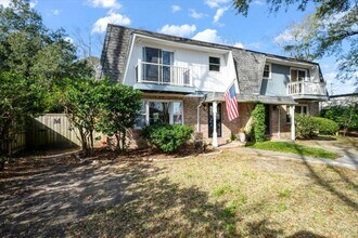 537 Braxton Ave in Charleston, SC - Building Photo - Building Photo
