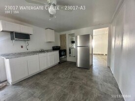 23017 Watergate Cir in Boca Raton, FL - Building Photo