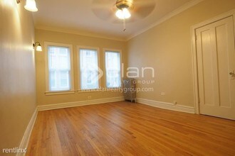 4931 N Whipple St-Unit -Apt 3E in Chicago, IL - Building Photo - Building Photo