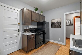 3007 N Maryland Ave in Milwaukee, WI - Building Photo - Building Photo