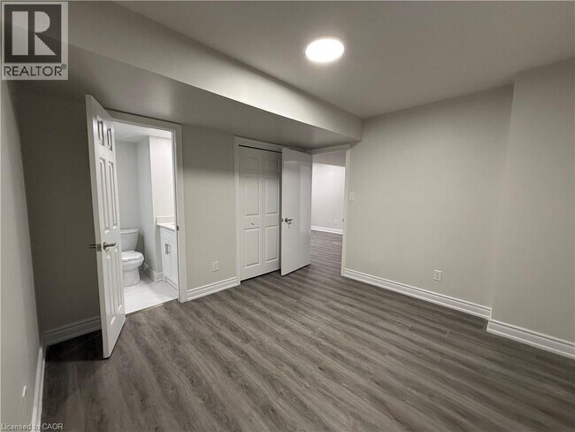 87 Peter St in Hamilton, ON - Building Photo - Building Photo