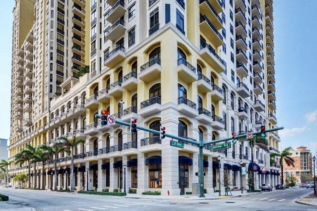 property at 701 S Olive Ave