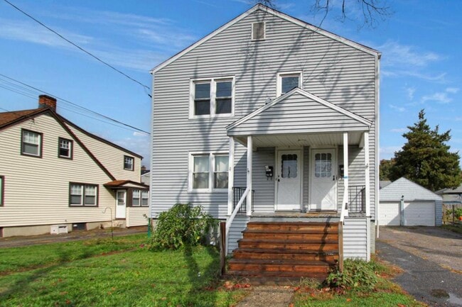 property at 1606 South Ave