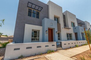 733 E Commonwealth Ave in Chandler, AZ - Building Photo