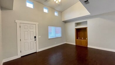 1592 Huckleberry Ave in Arroyo Grande, CA - Building Photo - Building Photo