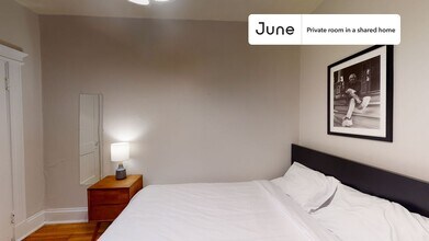 Private bedroom in 3 bed/1 bath Home in Boston, MA - Building Photo - Building Photo