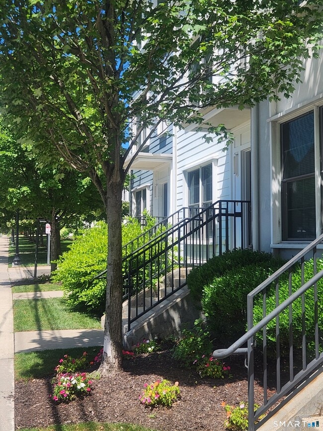 property at 80 Merrell Ave