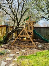 1575 Adelman Loop in Eugene, OR - Building Photo - Building Photo