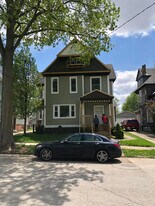 507 E Mulberry St in Bloomington, IL - Building Photo