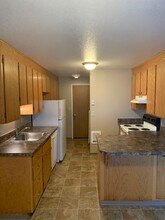 3409 Vincenta Way in Yakima, WA - Building Photo - Building Photo