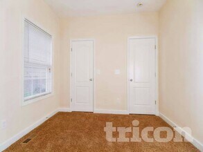 1015 Golf View Way in Spring Hill, TN - Foto de edificio - Building Photo