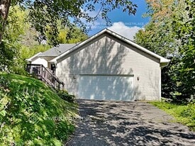 150 St Croix Ave E in Stillwater, MN - Building Photo