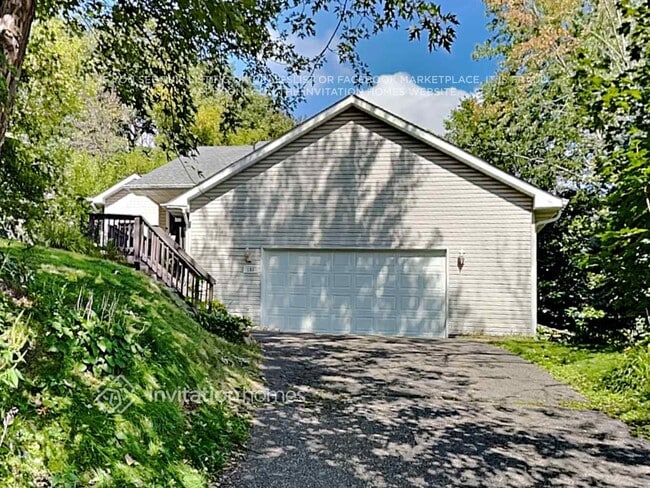property at 150 St Croix Ave E