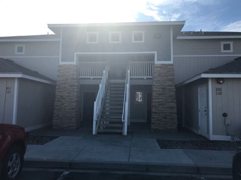 6305 Chapel Hill Blvd in Pasco, WA - Building Photo