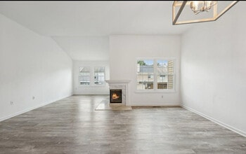 7813 Flager Cir in Manassas, VA - Building Photo - Building Photo