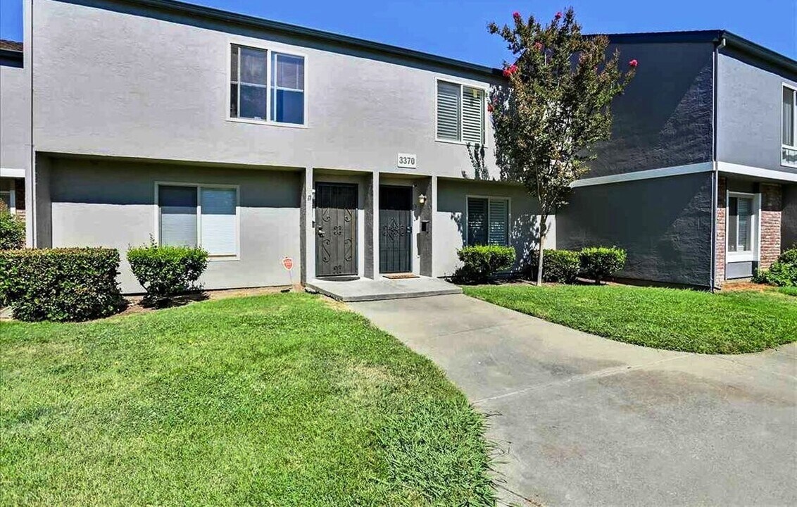 3370 Northwood Dr. in Concord, CA - Building Photo
