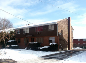 151 Dogburn Rd Apartments